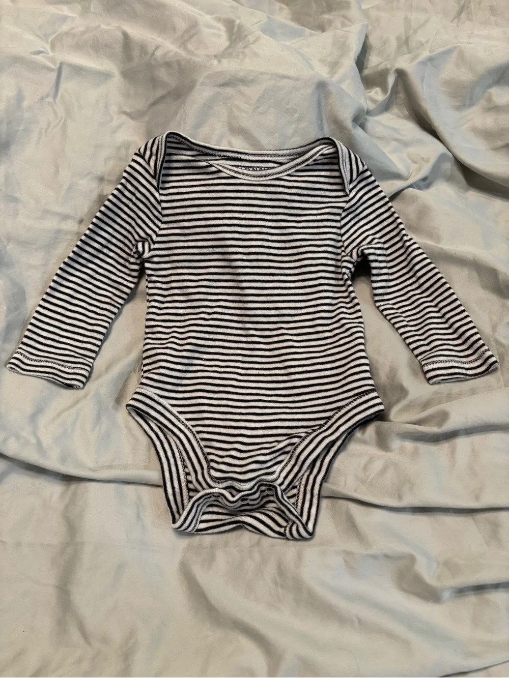Old Navy Black & White Striped Long-Sleeve Baby Onesie